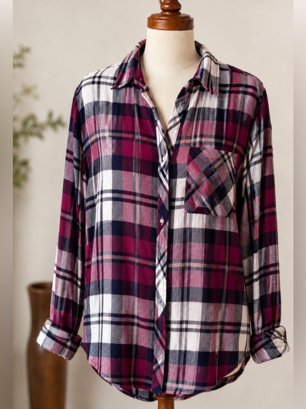 Rails Hunter Plaid Button Down Shirt XS Burgundy Pink Navy 100% Rayon